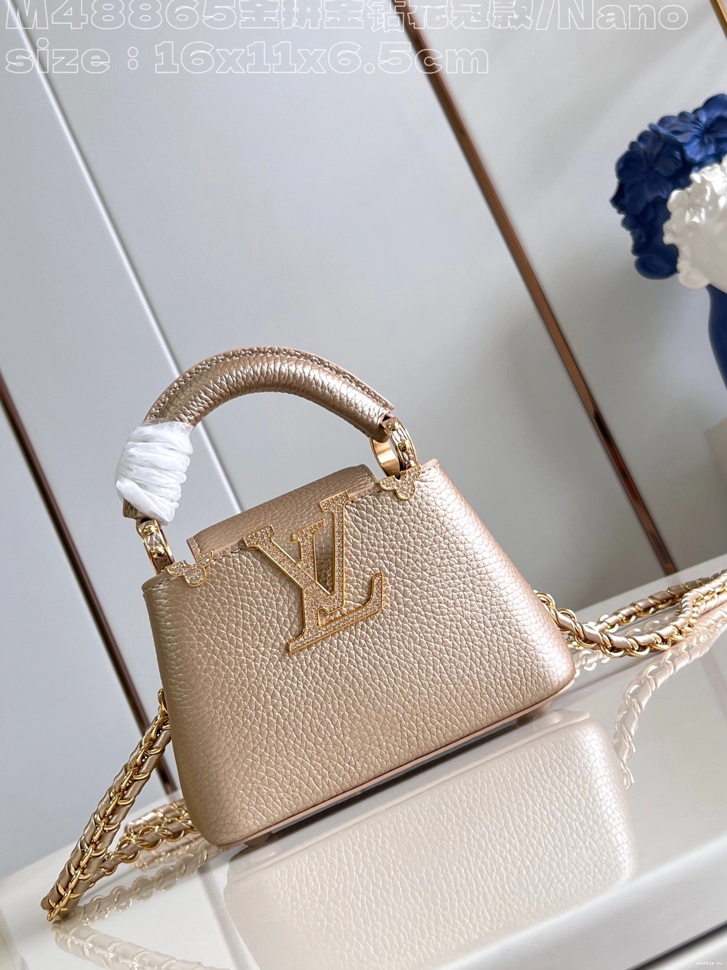 WIS VUITTON CAPUCINES nano-16*11*6.5CM LOUIS 1204